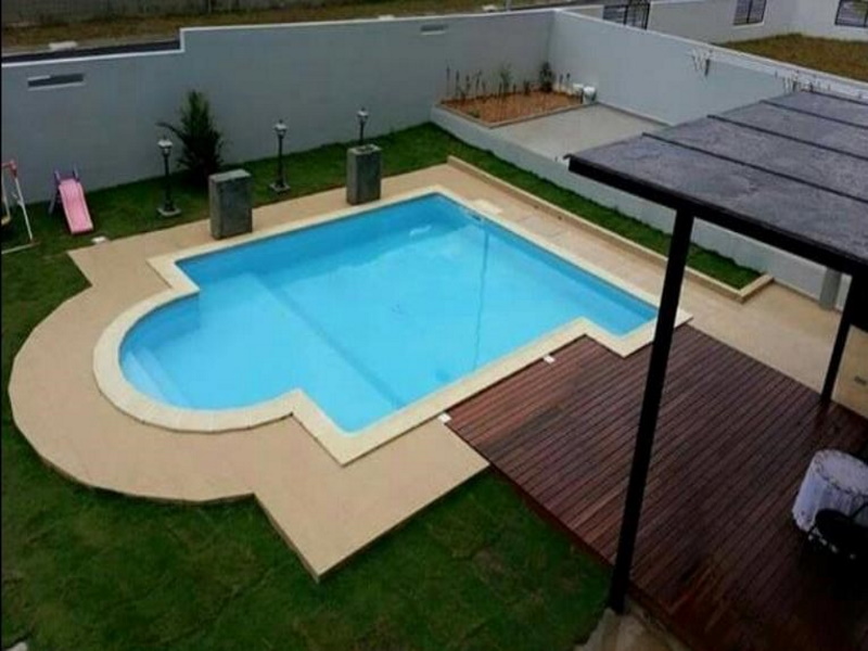 Swimming Pool Construction 